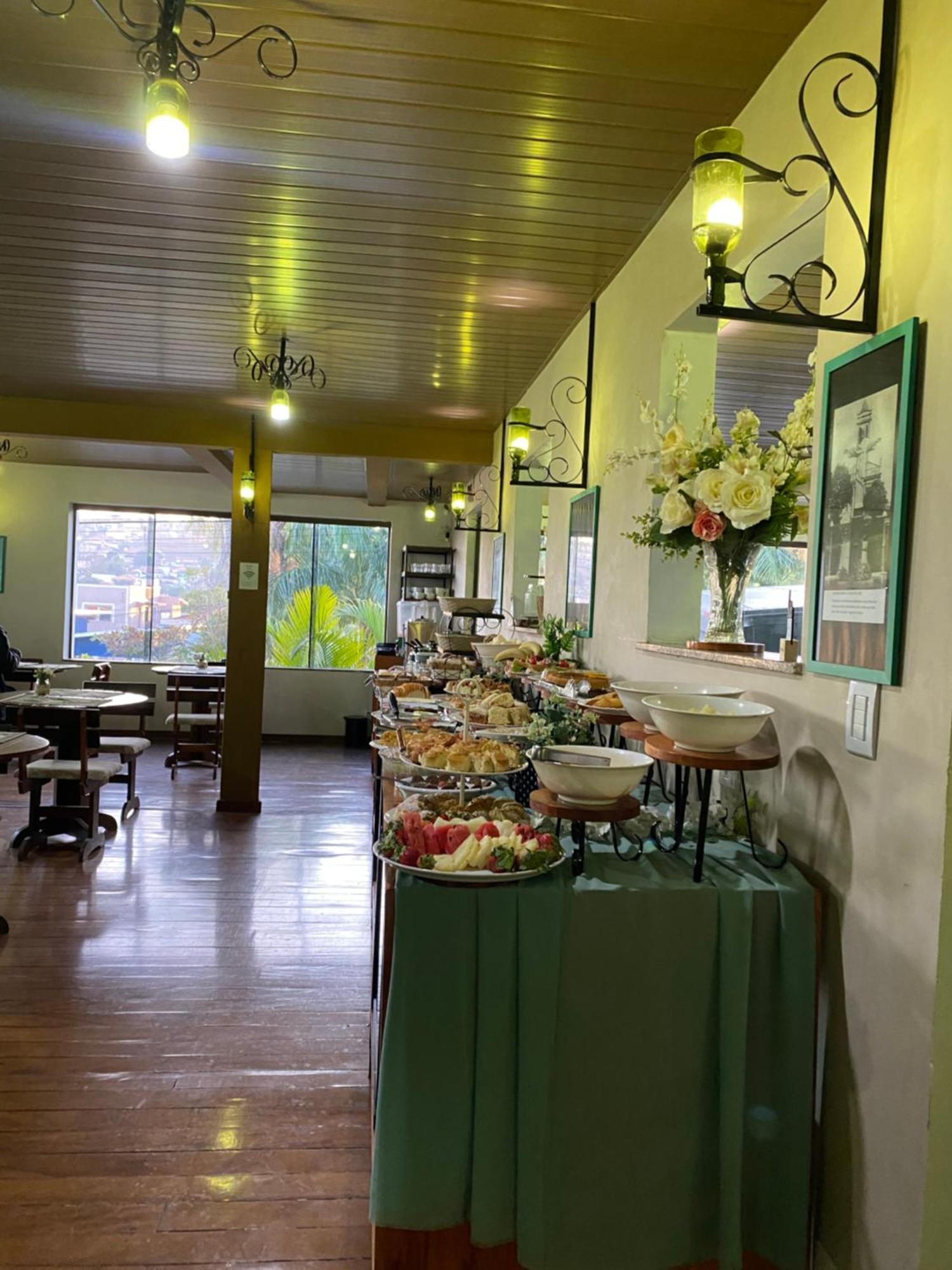 Queiroz Palace Hotel Siqueira Campos 外观 照片